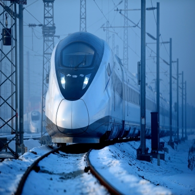 與青島四方機車廠攜手合作