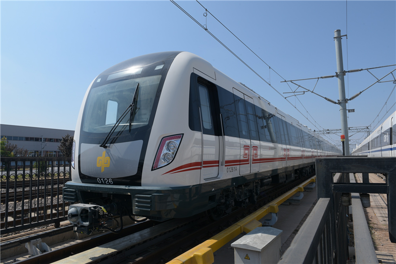 與青島四方機(jī)車(chē)廠攜手合作(圖2)